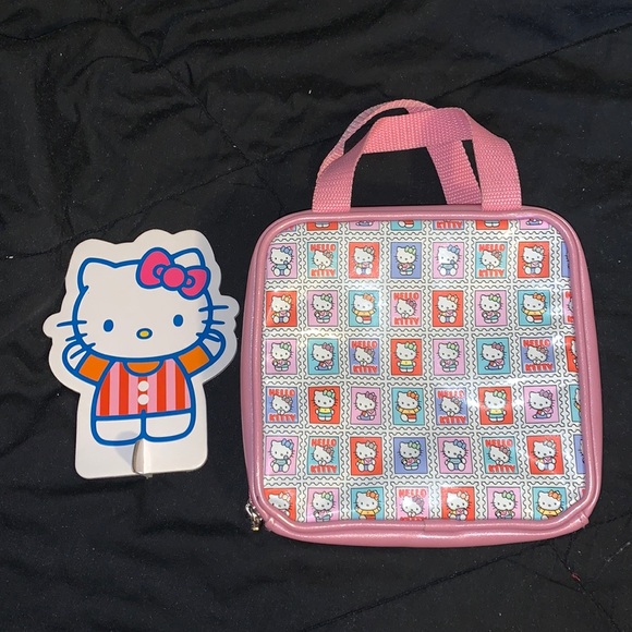 Hello Kitty bundle - Picture 1 of 8